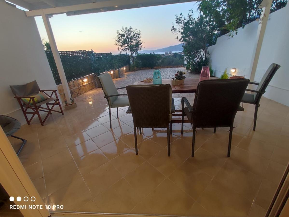Andrew'S Sunset View Apartment Loutráki Exterior foto